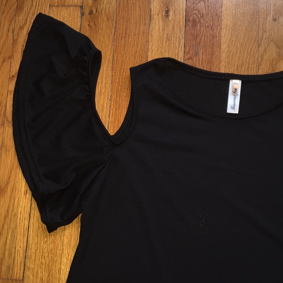 Long blouse. - Picture 2 of 5